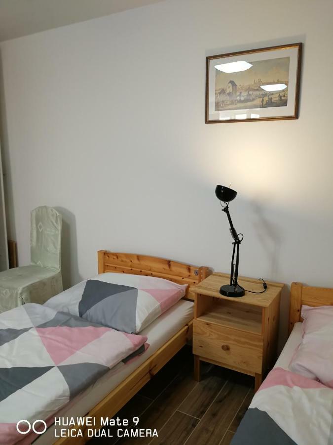 Eschenstraße 21a Apartment